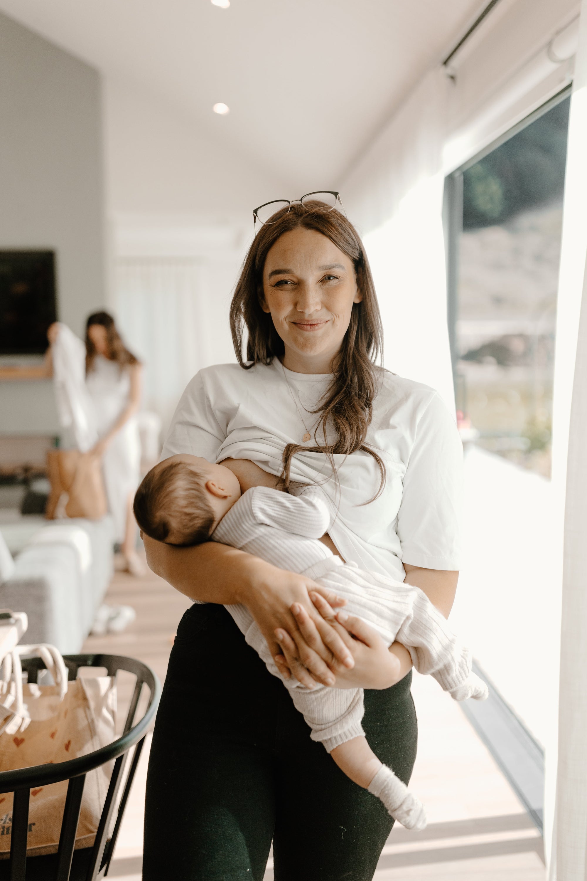Kate Bird - Lactation Consultant, Neonatal Intensive Care Nurse & Mama to 3 Girls - Little Bird Lactation